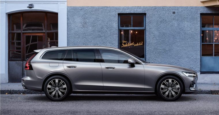 Volvo V60 MY2019 Momentum(ZB420)購入記〜防衛編〜